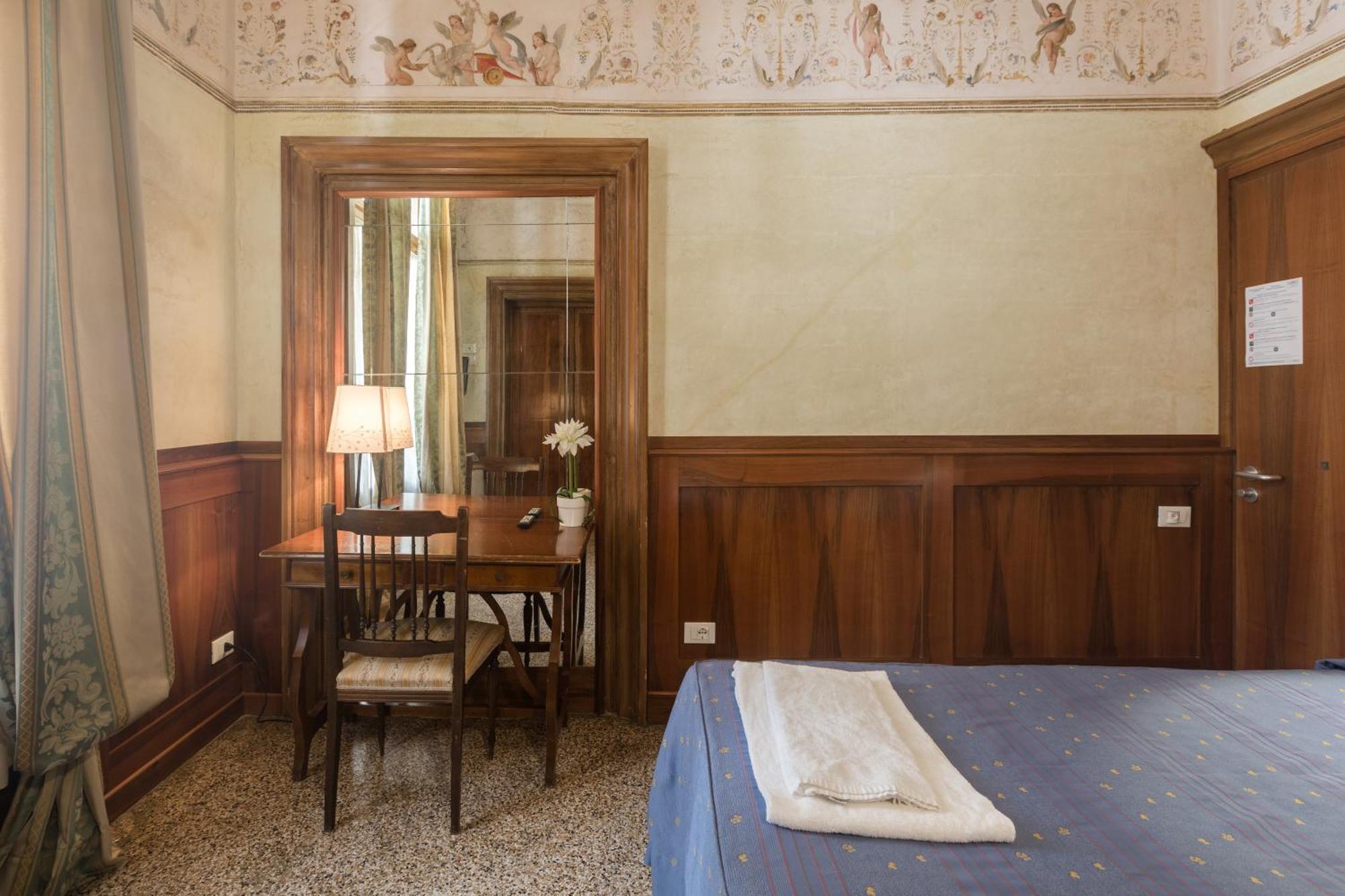 Foresteria Valdese Venezia Екстериор снимка