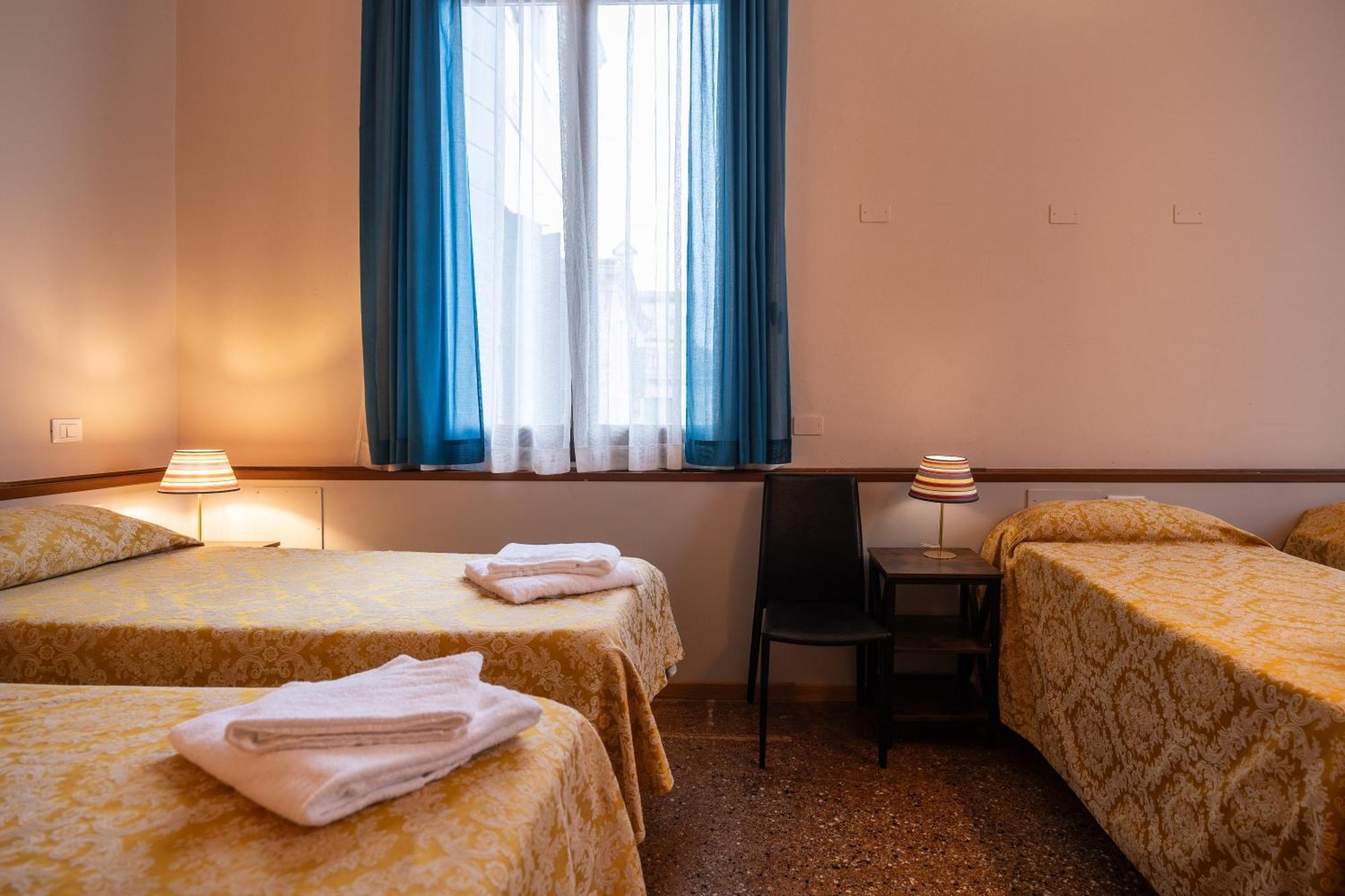 Foresteria Valdese Venezia Екстериор снимка