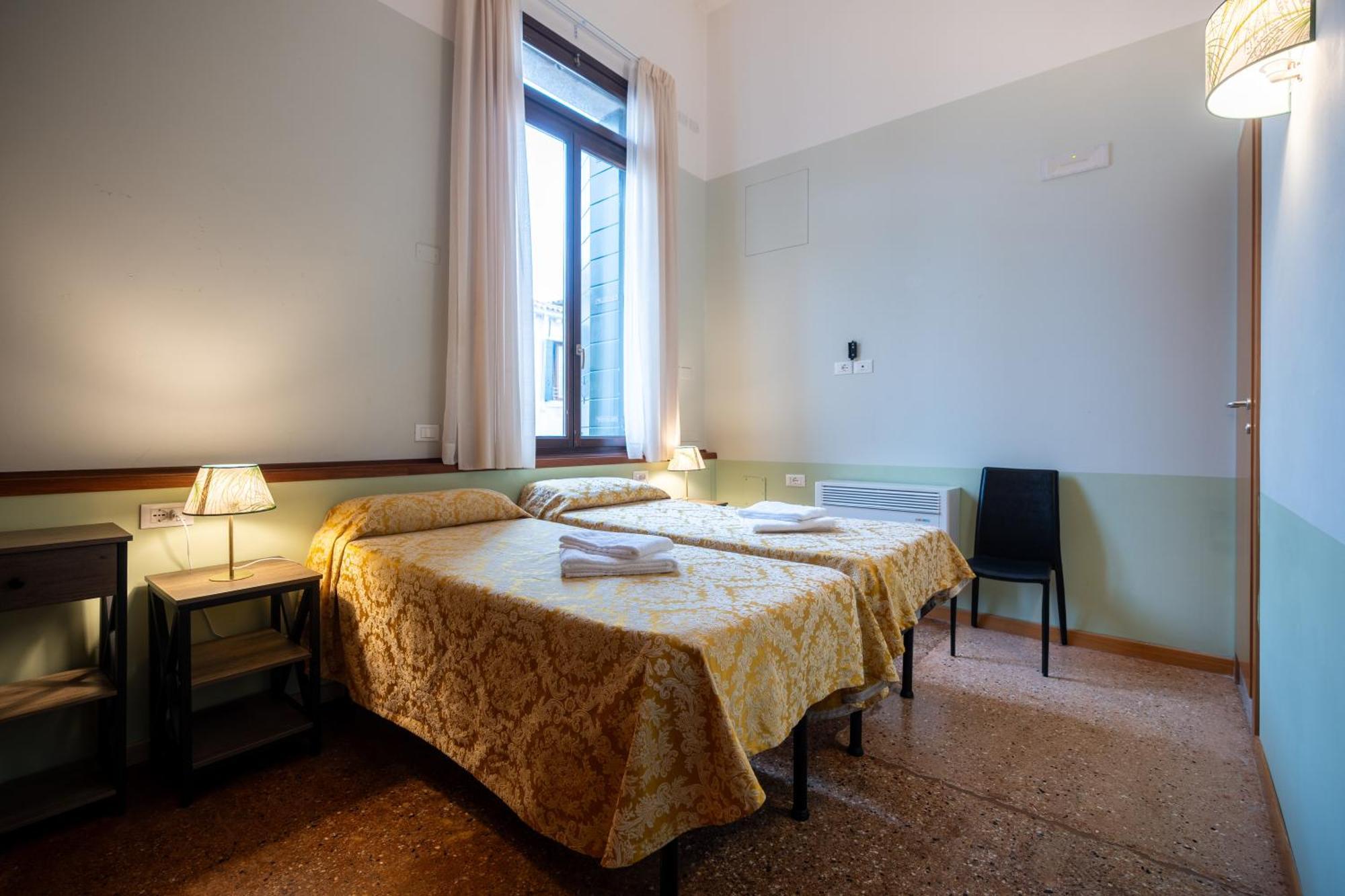 Foresteria Valdese Venezia Екстериор снимка
